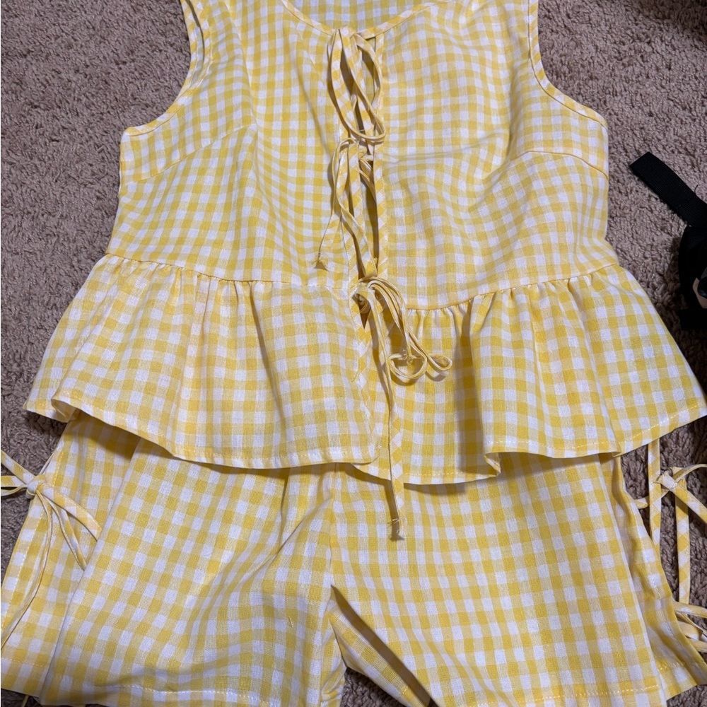 SHEIN Yellow Gingham Set